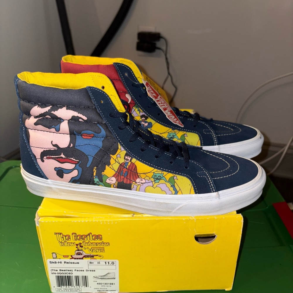 Vans x The Beatles: Yellow Submarine Sk8-Hi